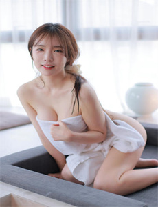 《美女来了电影免费观看》